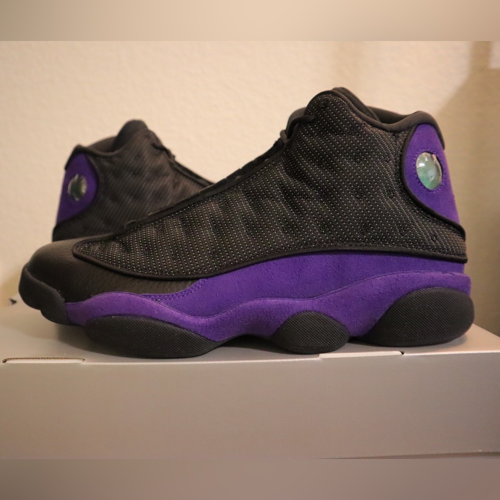 💥DEAD STOCK💥 Air Jordan 13 Court Purples Men’s Size 12